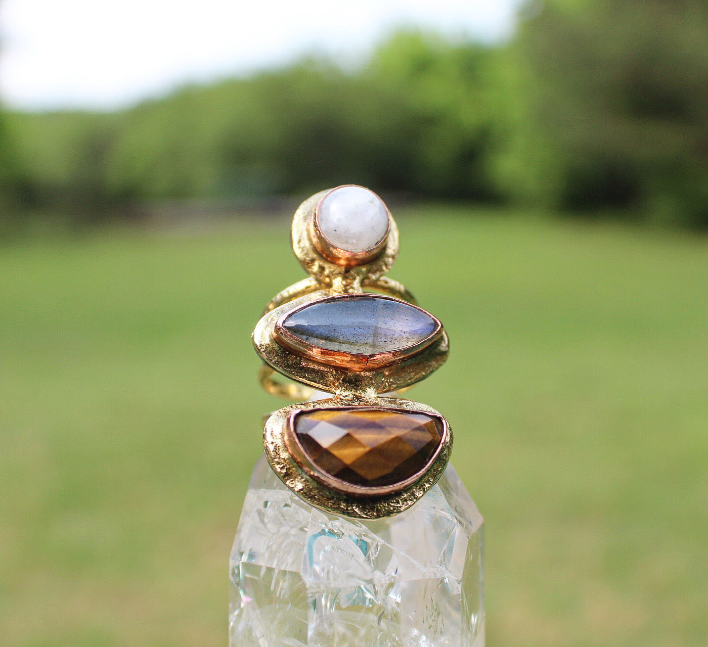 BRASS+COPPER+MOONSTONE+LABRADORITE+TIGERS EYE TRINITY RING