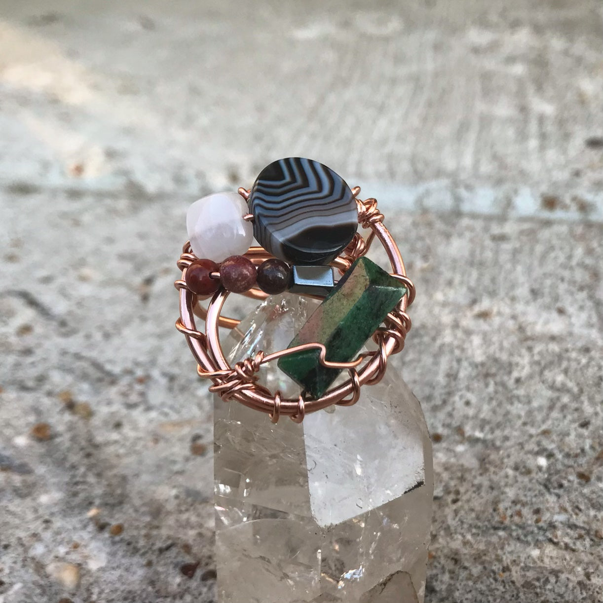 COPPER+ZOISITE+MOONSTONE +QUARTZ+RED JASPER+ONYX/AGATE PARTY RING
