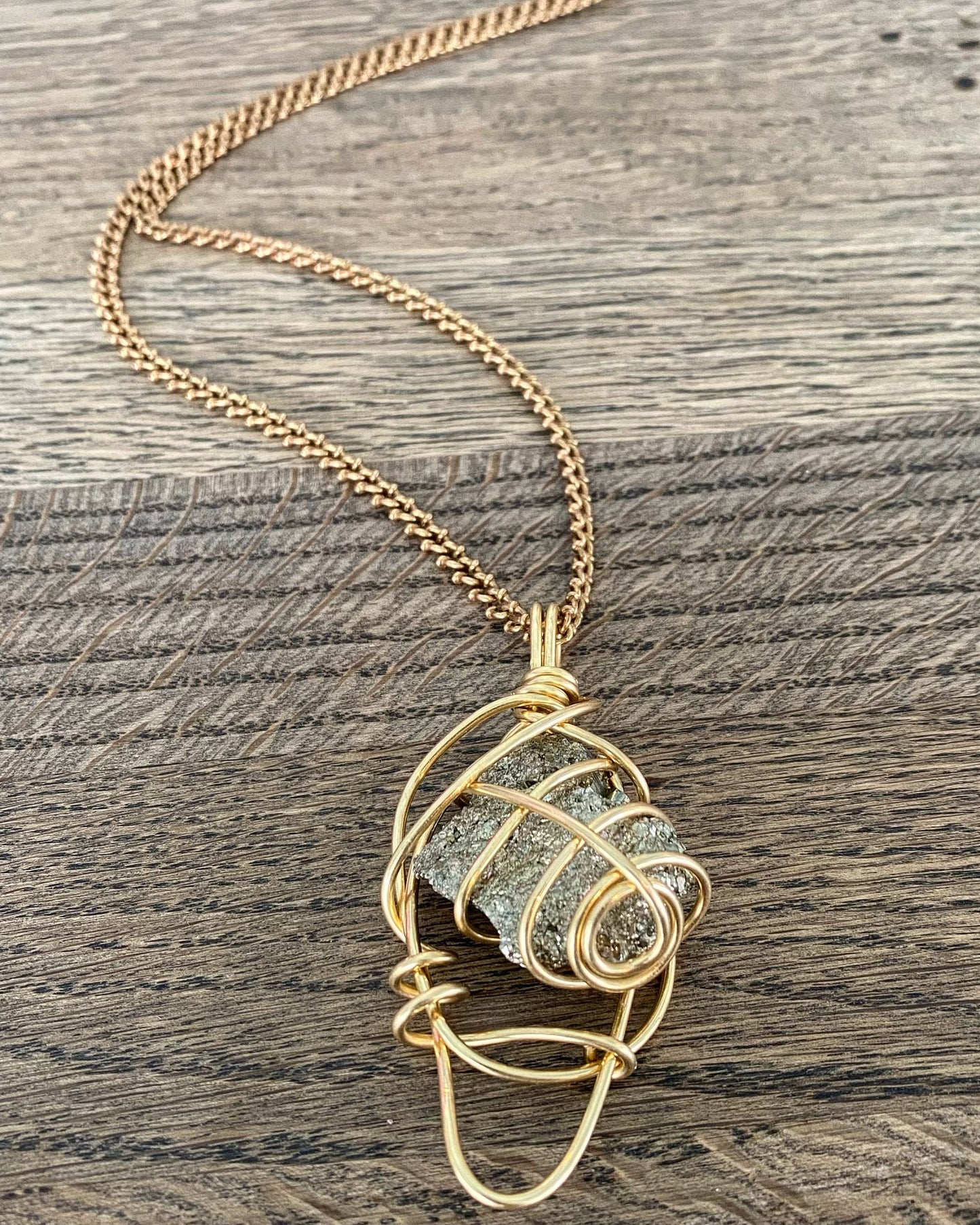 BRONZE+PYRITE NECKLACE
