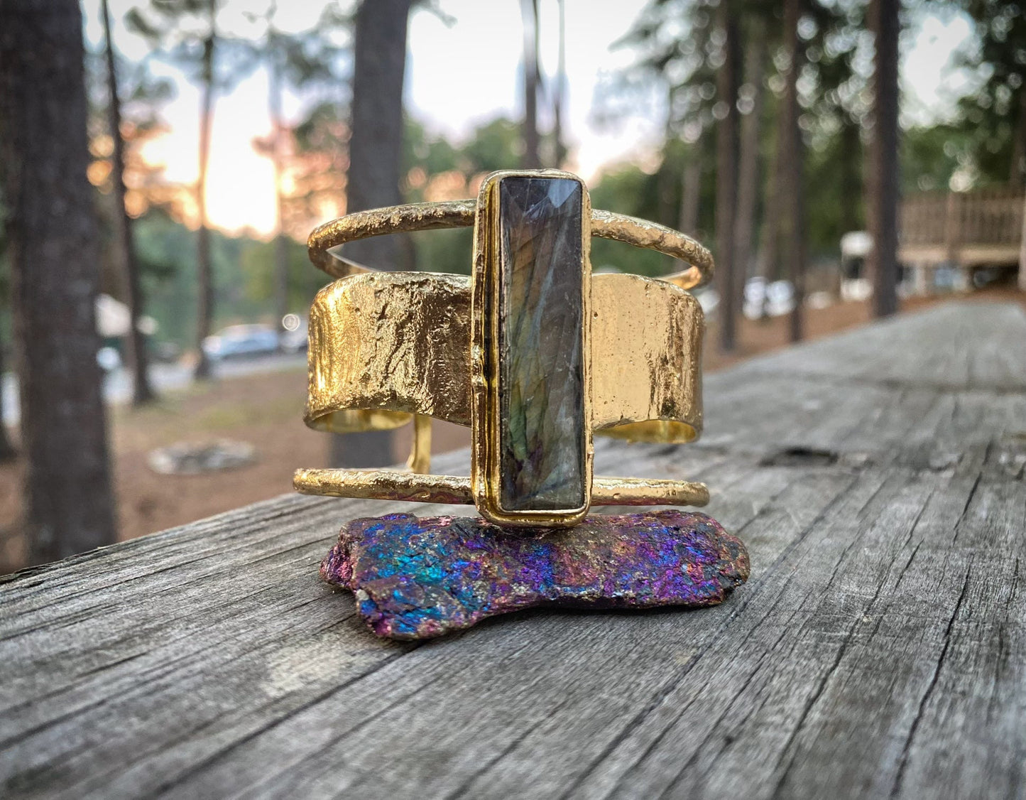 BRASS+LABRADORITE CUFF BRACELET