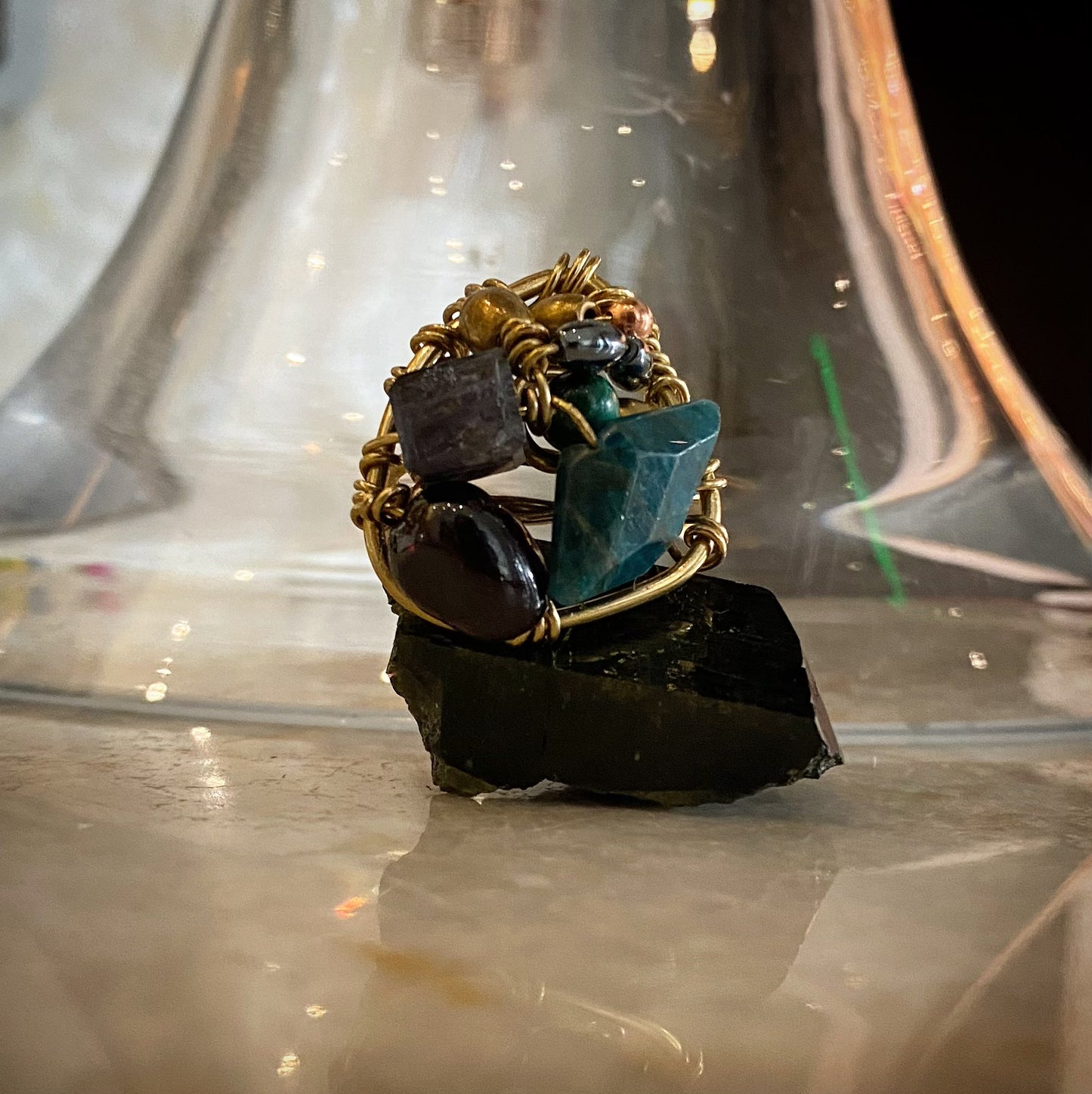 BRONZE+APATITE+IOLITE+ GARNET+MALACHITE+HEMATITE PARTY RING