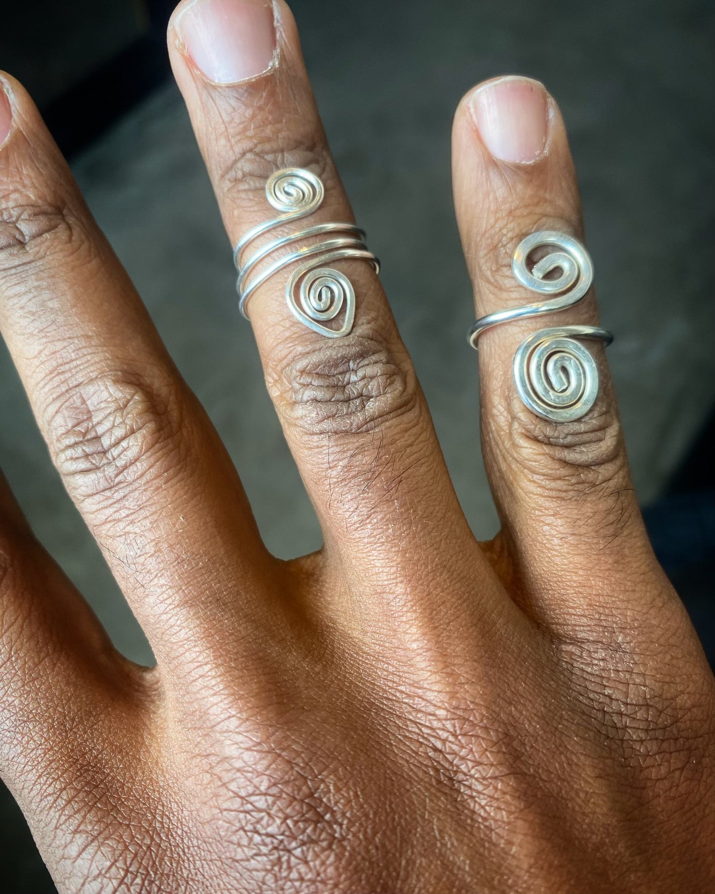 SILVER FREESTYLE MIDI RINGS