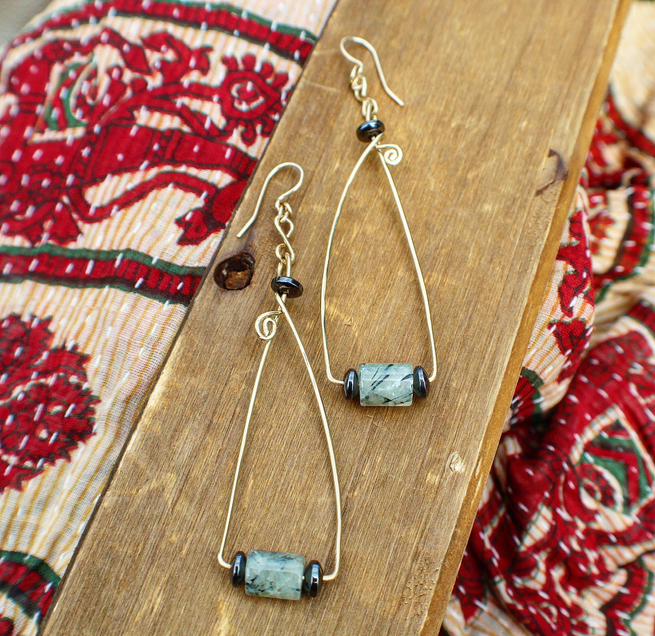 BRONZE+PREHNITE+HEMATITE EARRINGS