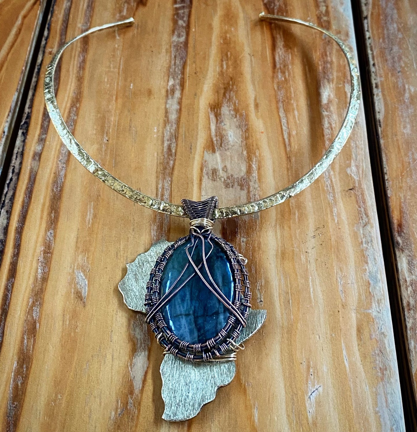 “MOTHERLAND MIRACULOUS” BRASS+BRONZE+COPPER+ LABRADORITE ALKEBULAN CHOKER/NECKLACE