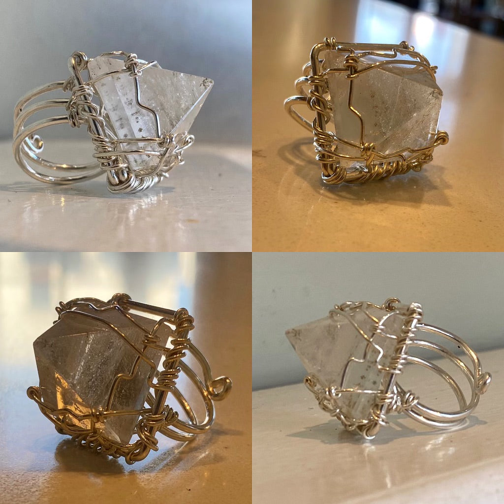 SILVER+CLEAR QUARTZ PYRAMID RING