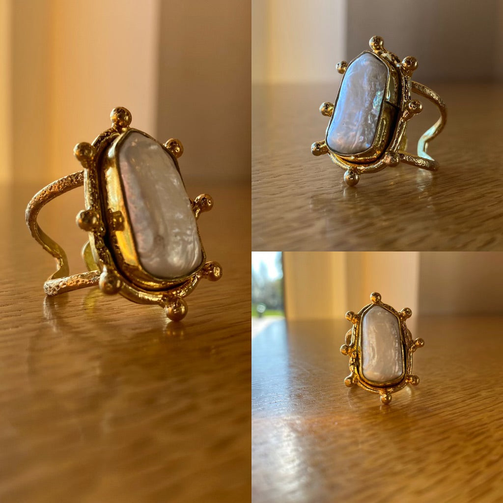 BRASS+PEARL RING
