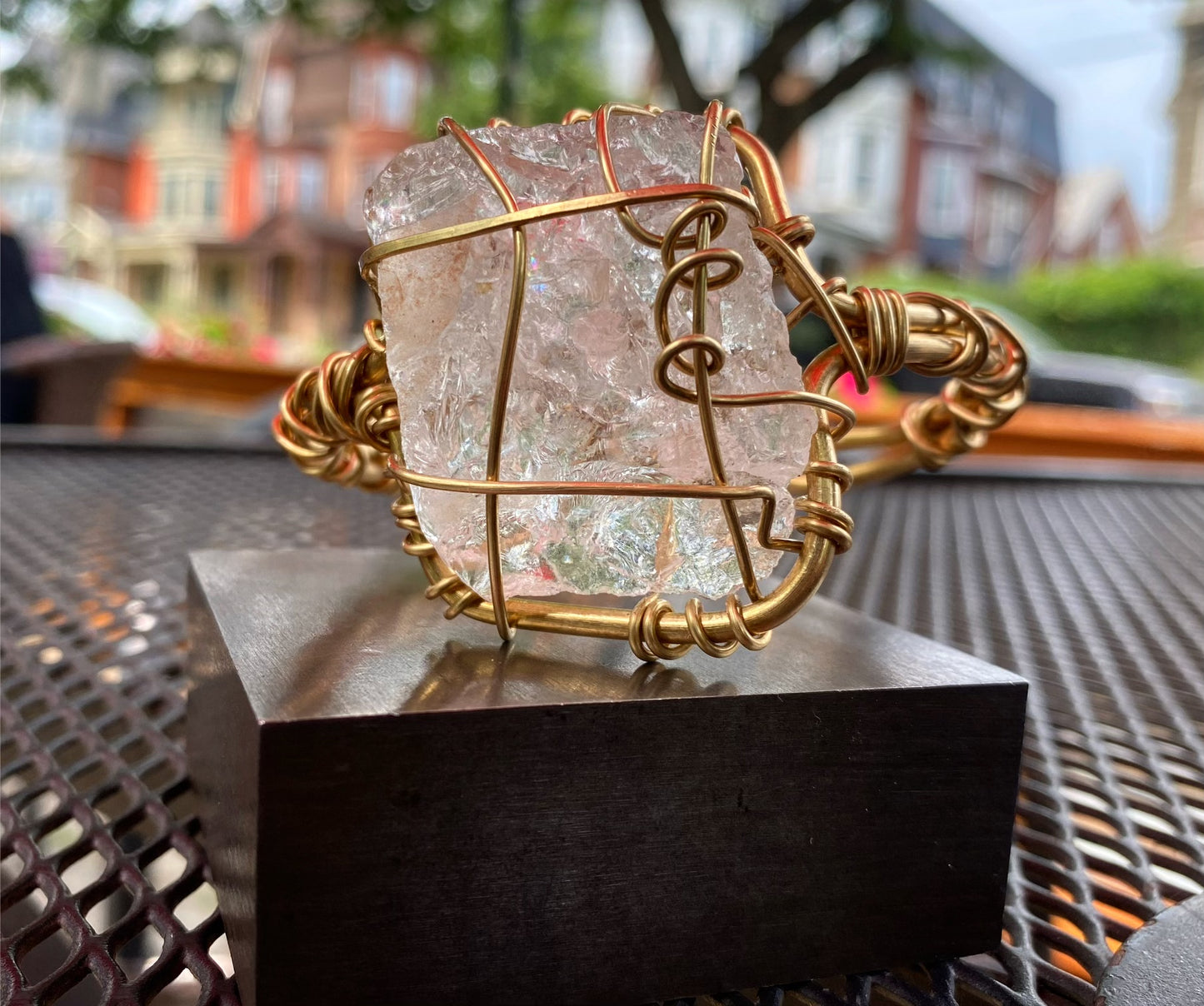 BRONZE+RAW CLEAR QUARTZ CUFF BRACELET