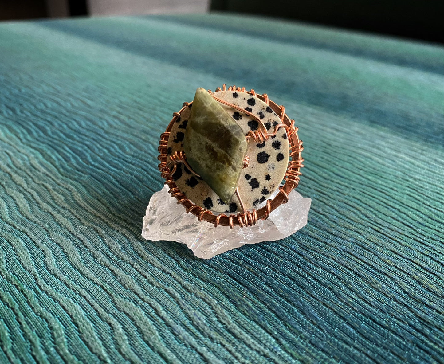 COPPER+DALMATIAN JASPER +GREEN GARNET RING