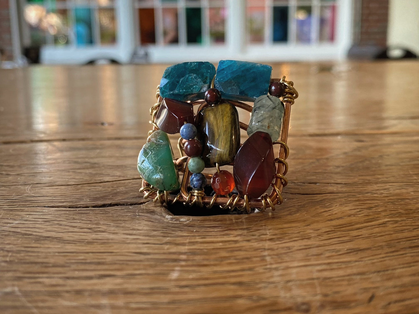 COPPER+APATITE+CARNELIAN+ CHRYSOPRASE+PREHNITE+TIGERS EYE+DUMOTERITE PARTY RING
