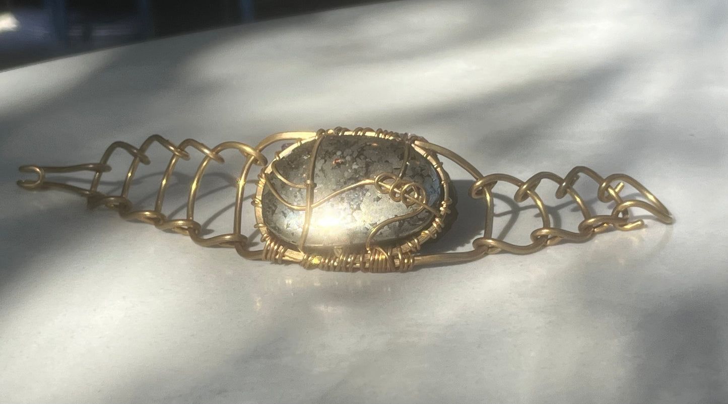 PYRITE ARCLINK BRACELET IN BRONZE