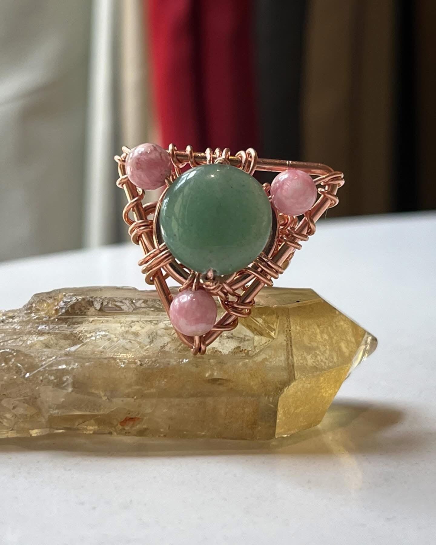 COPPER+GREEN AVENTURINE+ RHODOCHROSITE TRIANGLE RING