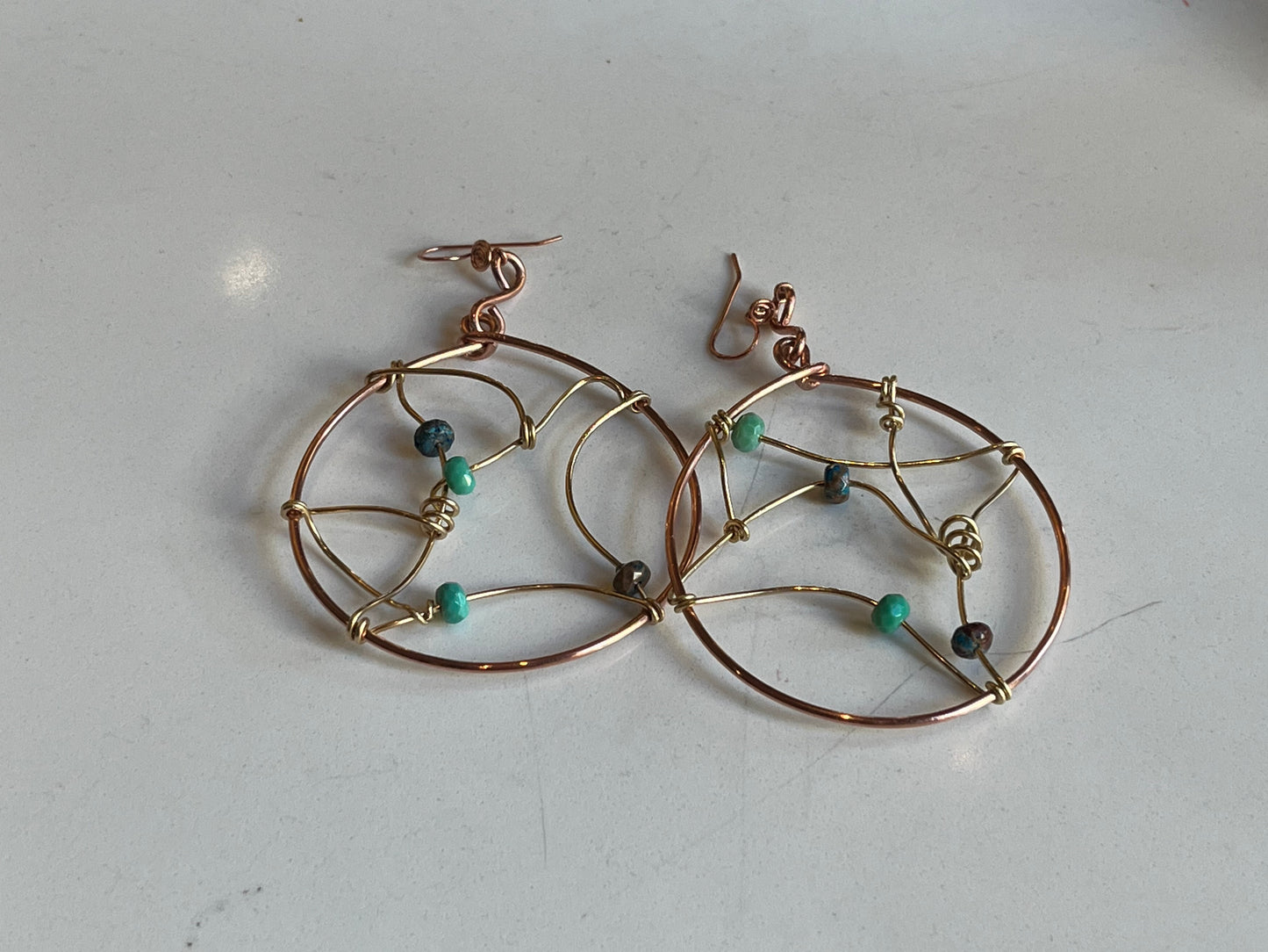 CHRYSOCOLLA+CHRYSOPRASE FREESTYLE EARRINGS IN BRONZE