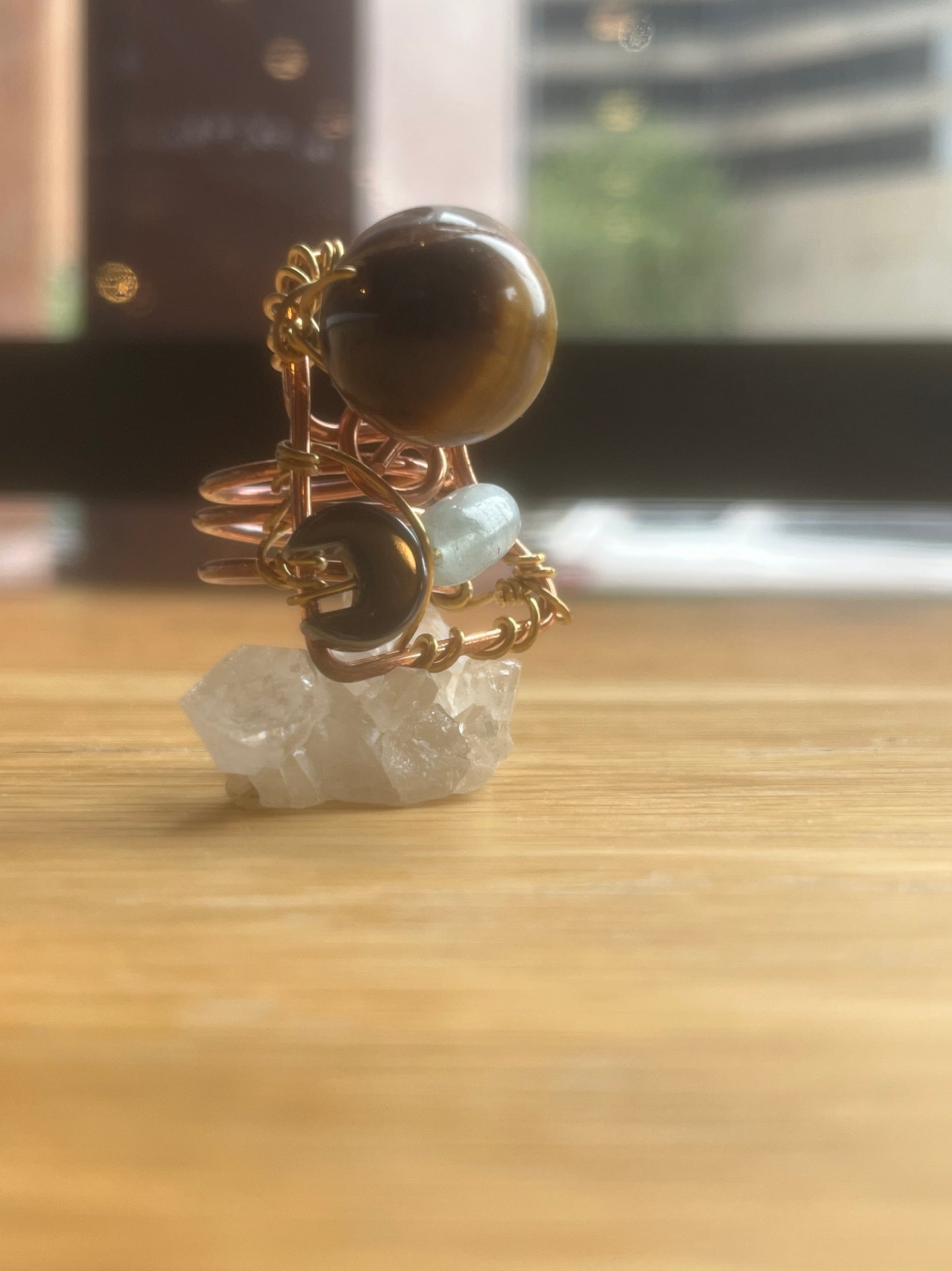 TIGERS EYE+AQUAMARINE+HEMATITE CRESCENT PARTY RING IN COPPER & BRONZE