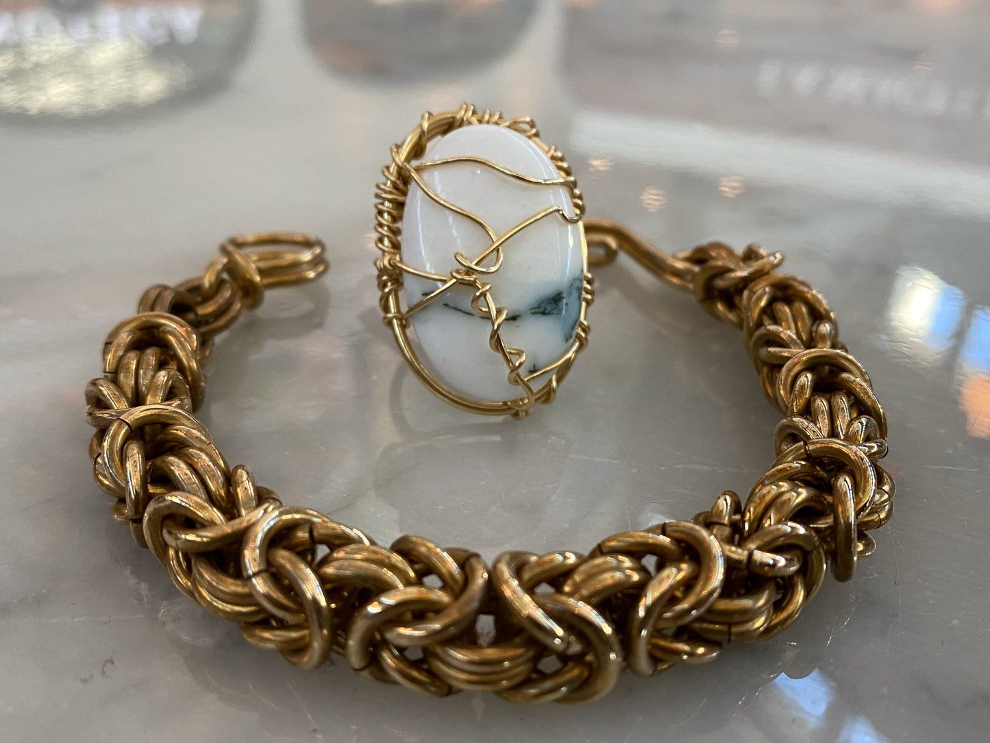 BRONZE+ALABASTER MOSS AGATE RING