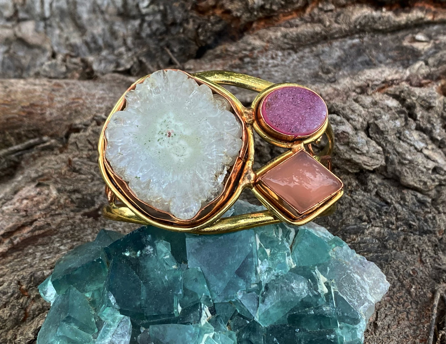 BRASS+COPPER+QUARTZ+STRAWBERRY QUARTZ DRUZY+ ROSE QUARTZ