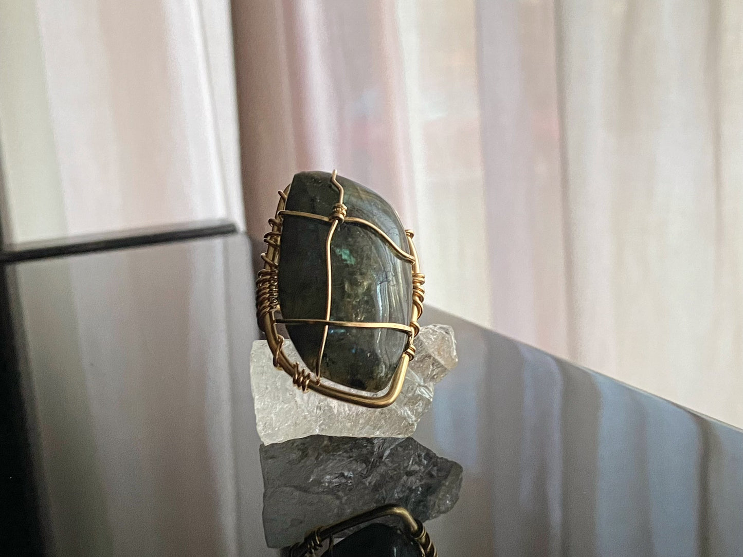 BRONZE+LABRADORITE RING