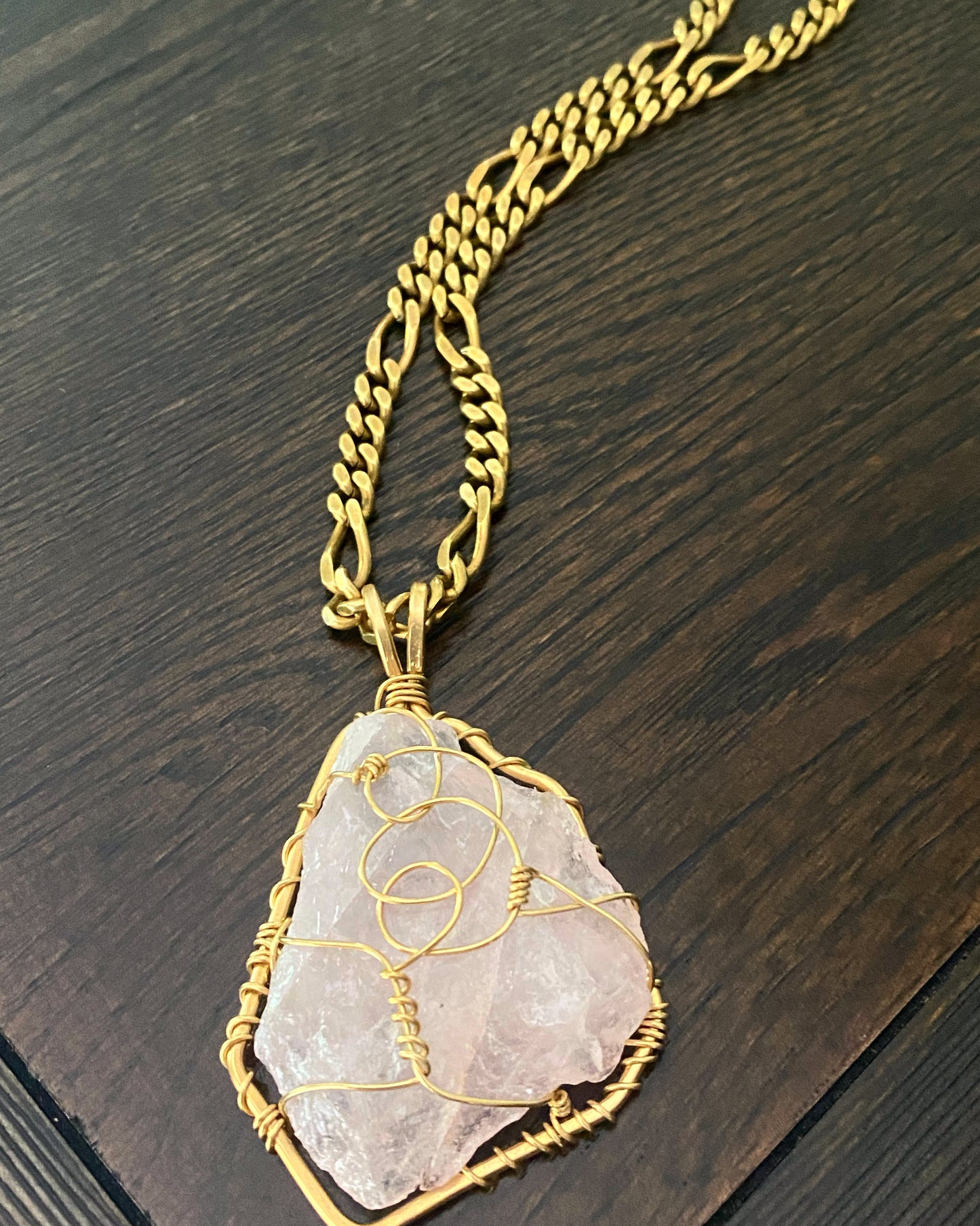 BRONZE+RAW ROSE QUARTZ FIGARO LINK NECKLACE