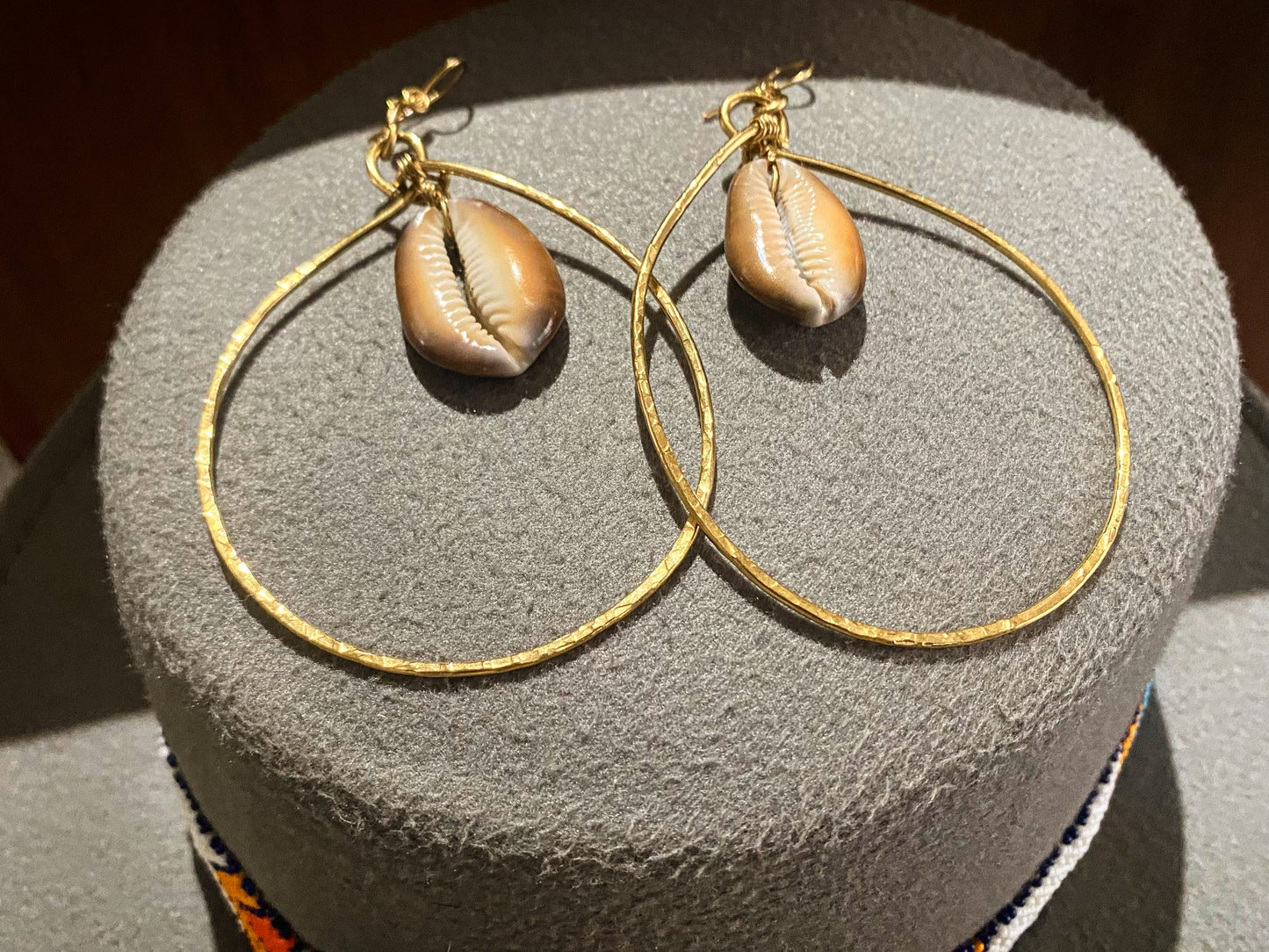 BRONZE+COWRIE HOOP EARRINGS