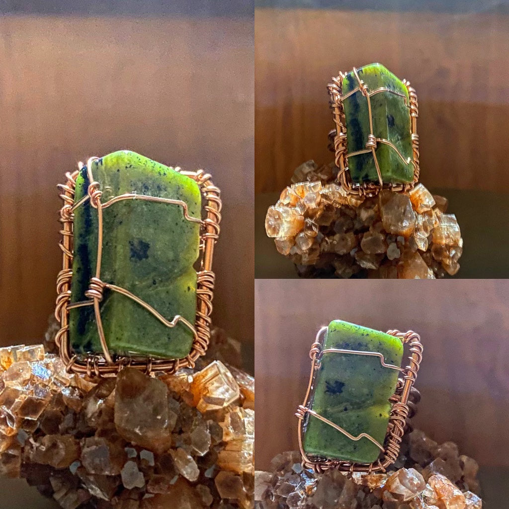 ✨THE IMPECCABLE PRESENCE ✨ CHUNKY COPPER+JADE RING