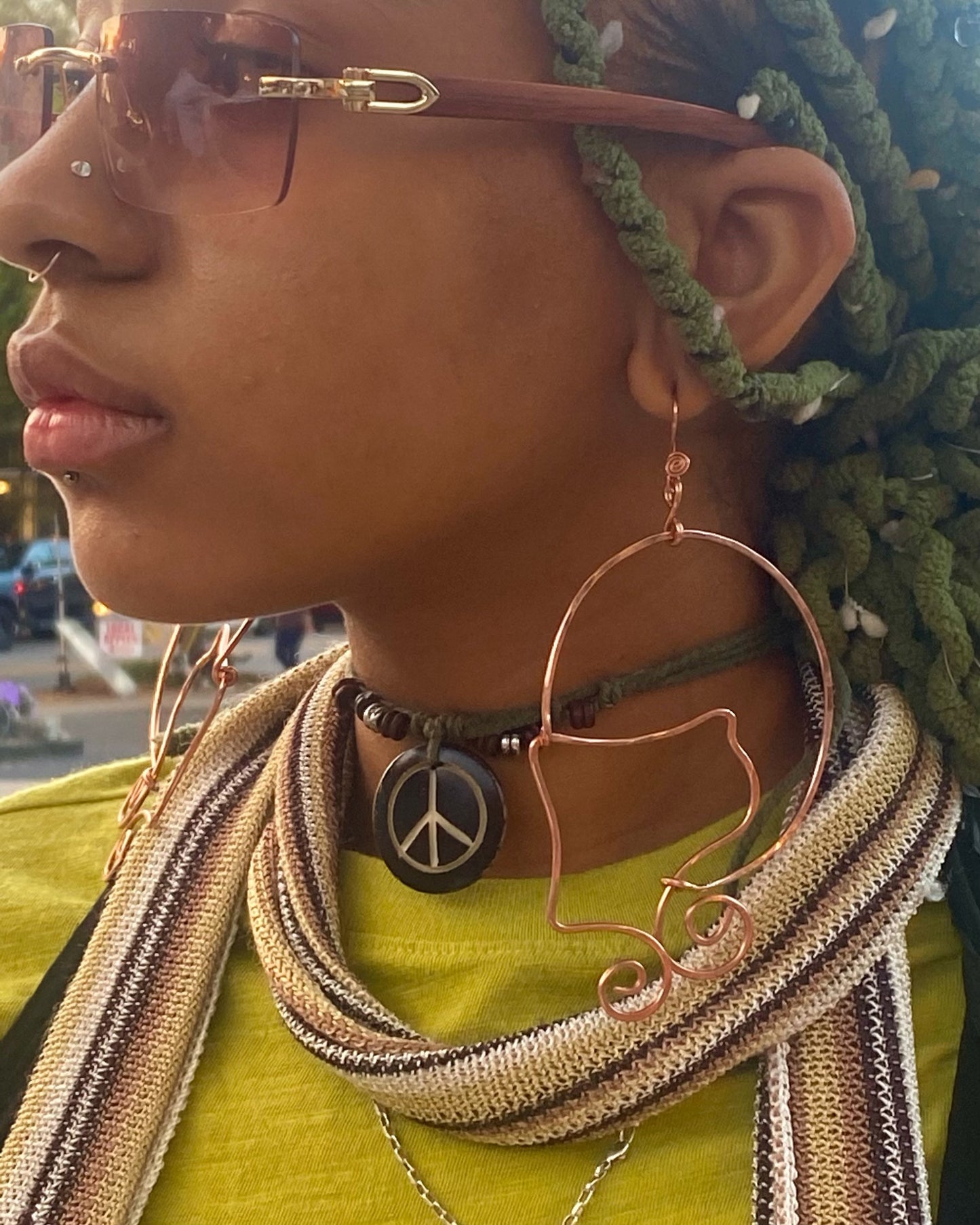 COPPER SOL•DJ HOOP EARRINGS