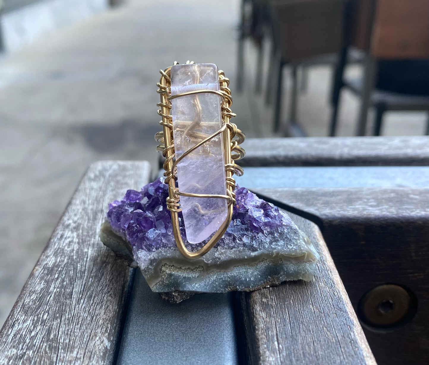 BRONZE+LIGHT AMETHYST RING