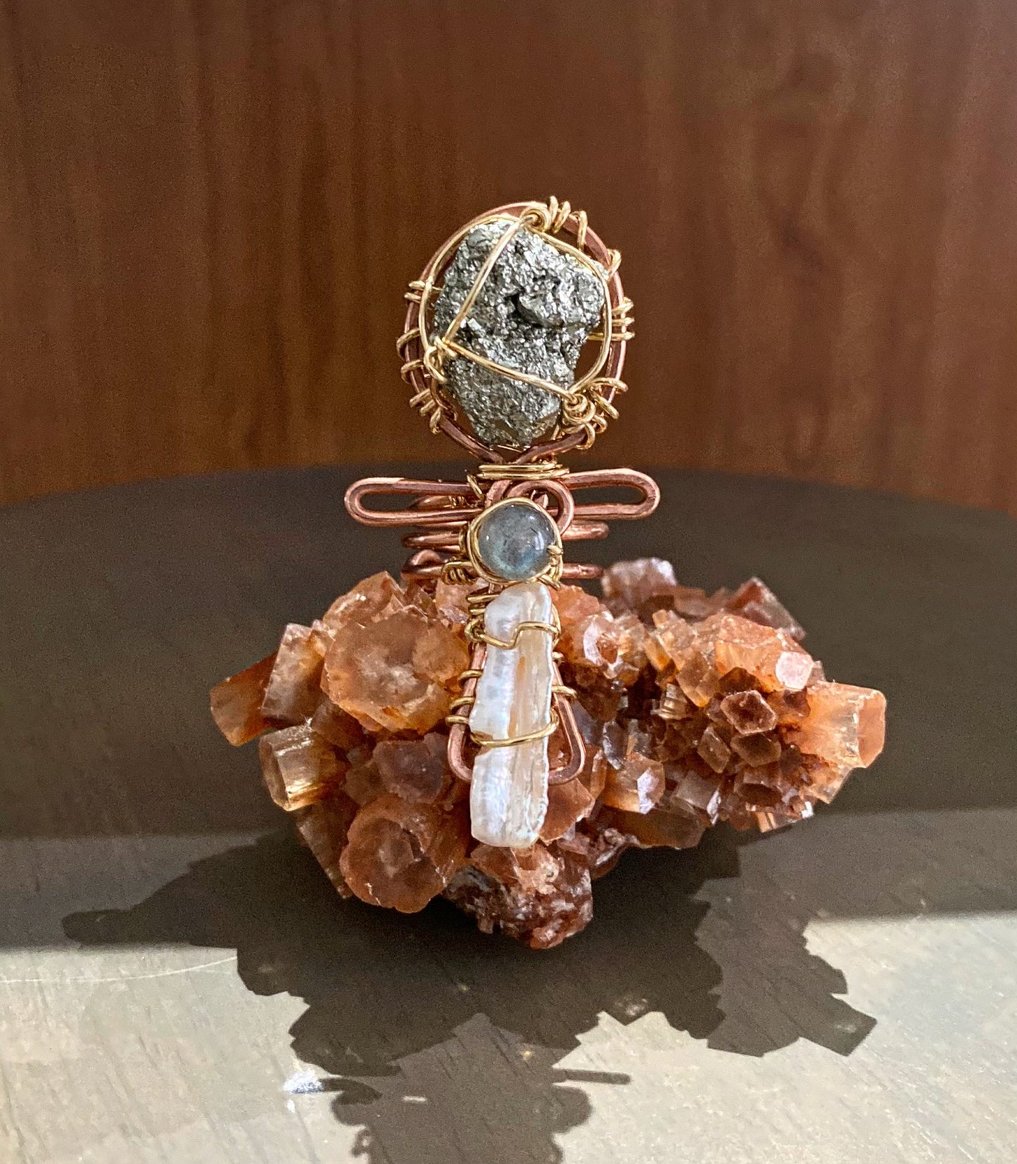 COPPER/BRONZE+PYRITE+LABRADORITE+ PEARL ANKH RING
