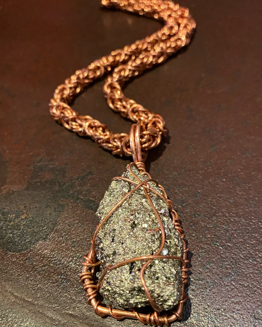 COPPER+PYRITE BYZANTINE LINK NECKLACE