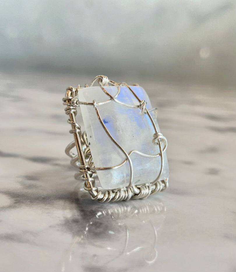 SILVER+MOONSTONE RING