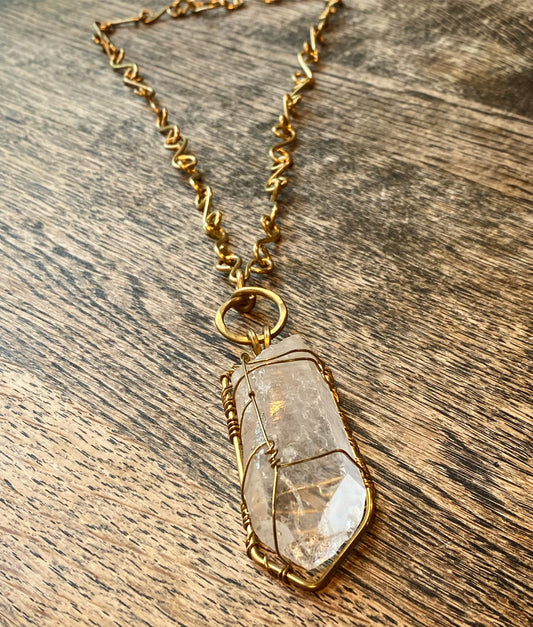 BRONZE+CHUNKY CLEAR QUARTZ S-LINK NECKLACE