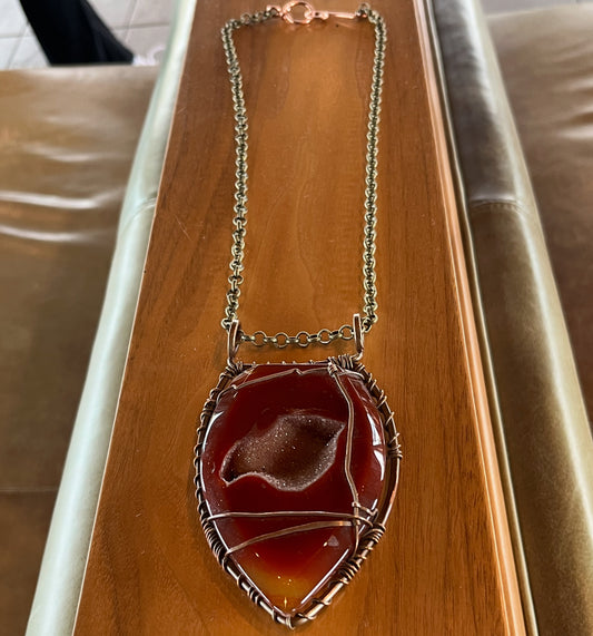 CARNELIAN DRUZY AGATE NECKLACE IN COPPER & BRONZE