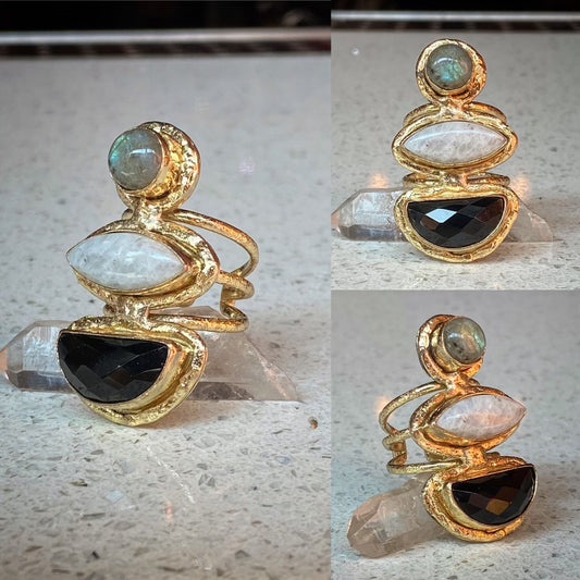 BRASS+MOONSTONE+ ONYX+  LABRADORITE TRINITY RING