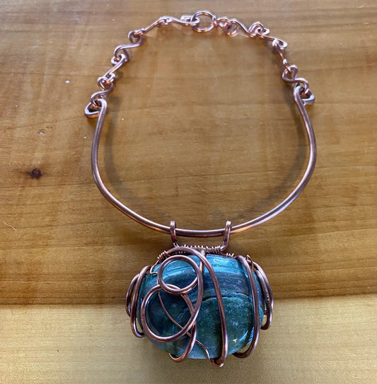 THICK COPPER+CHUNKY GREEN AGATE  CHOKER/NECKLACE