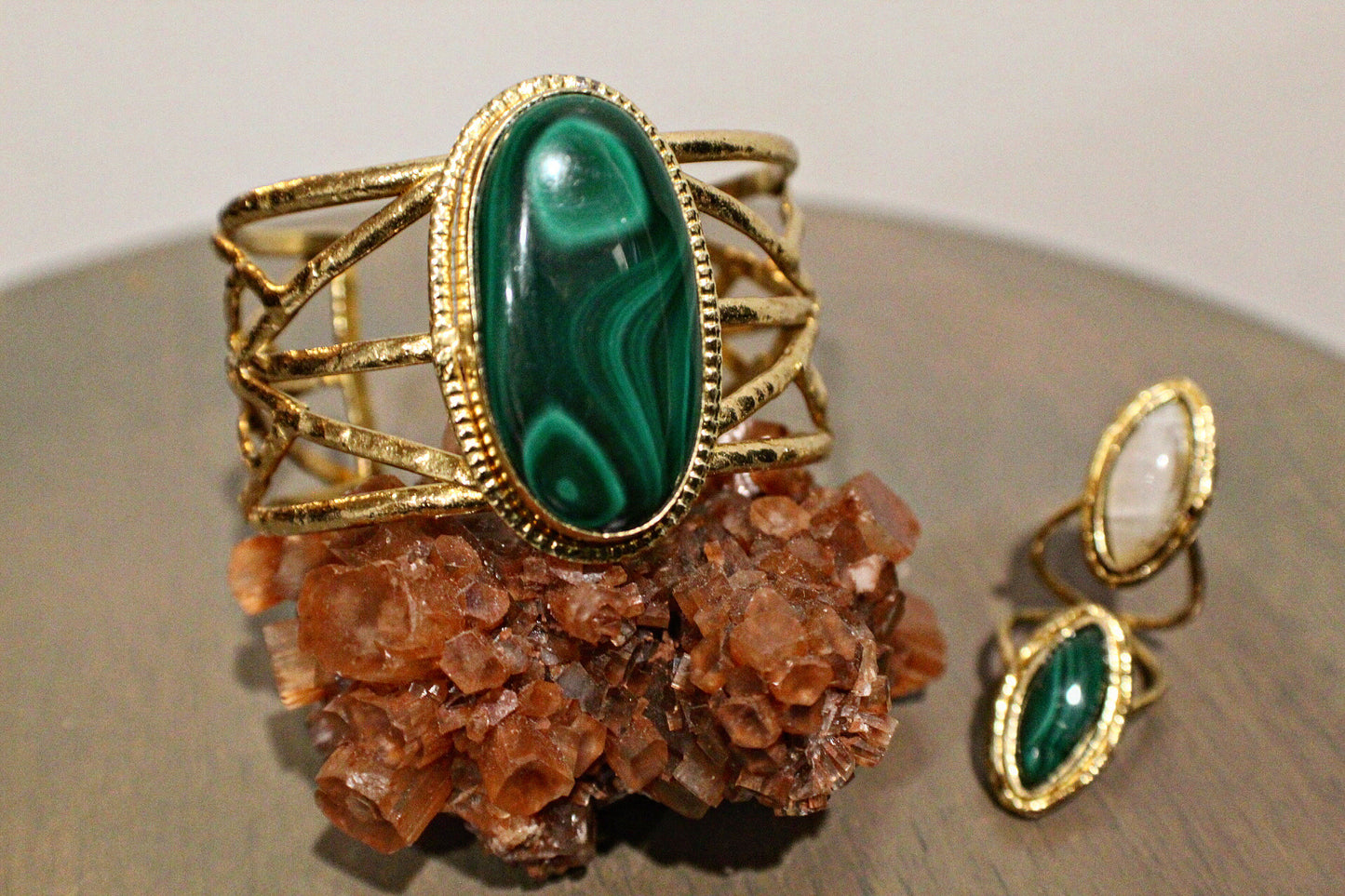 BRASS+MALACHITE+  MOONSTONE RING