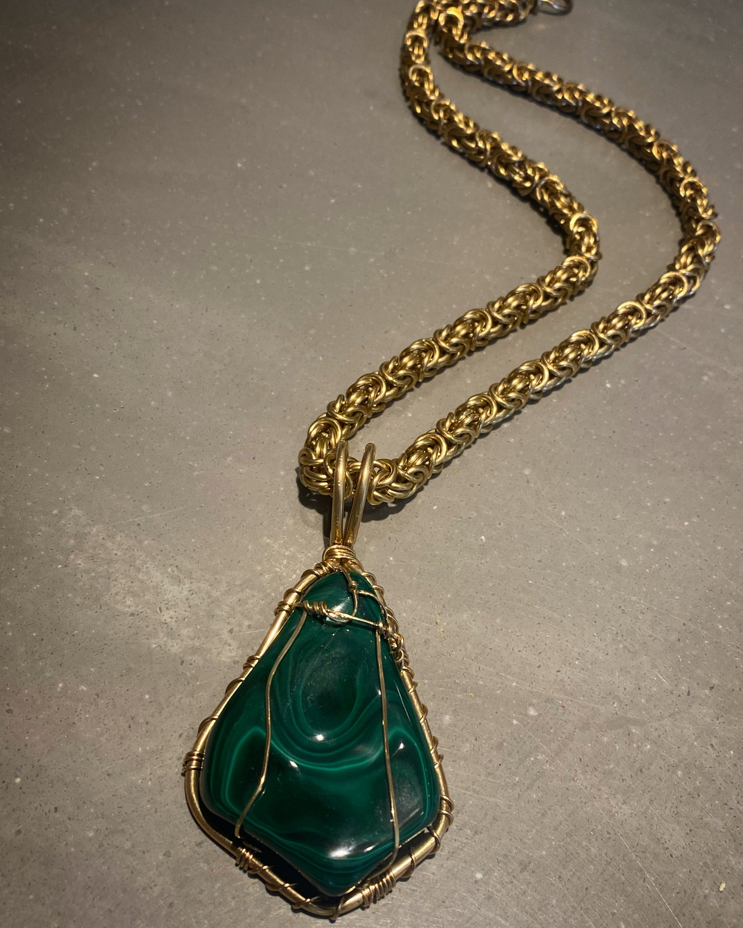 BRONZE+MALACHITE BYZANTINE LINK NECKLACE