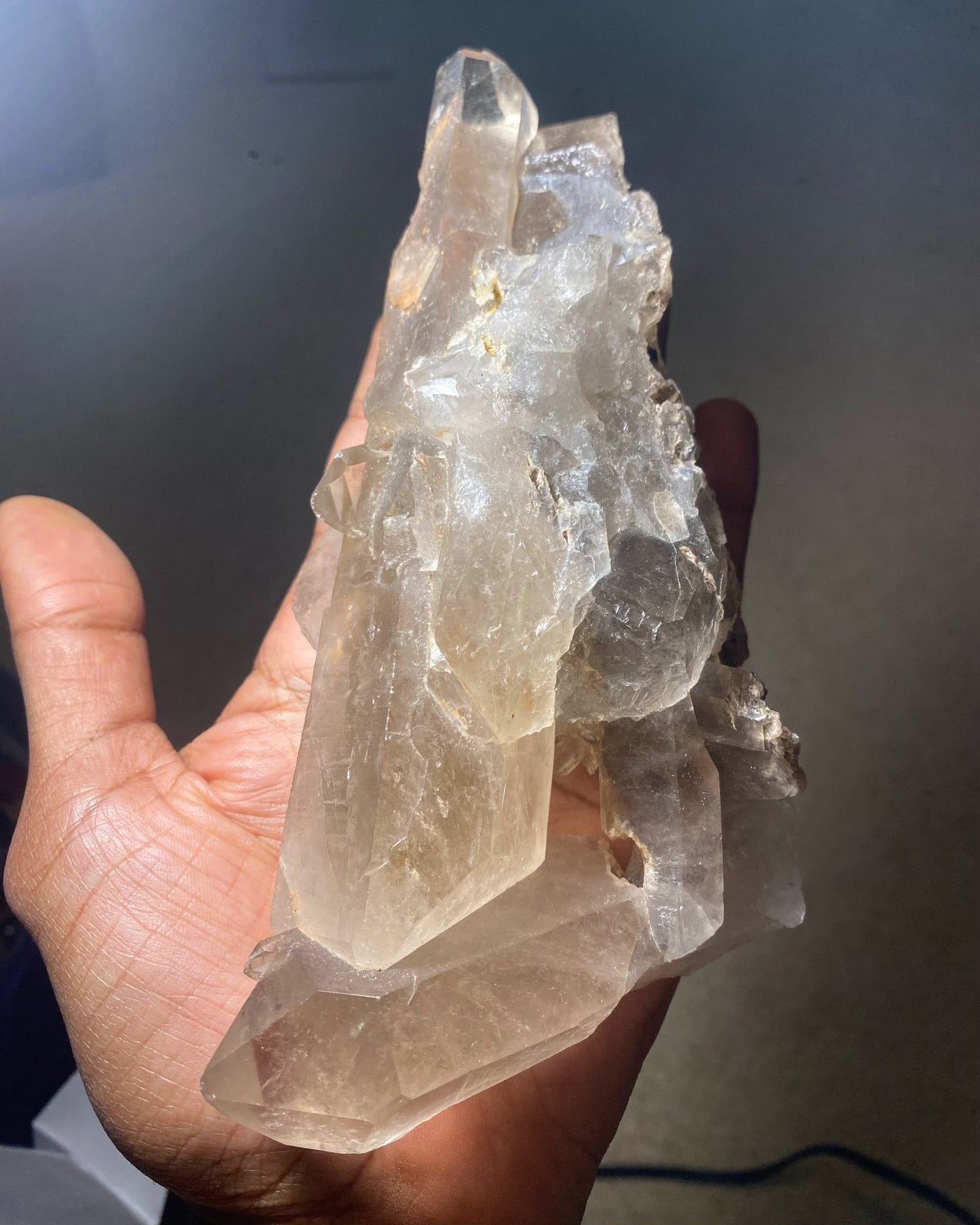 TRIANGULAR MULTIPOINT QUARTZ CRYSTAL