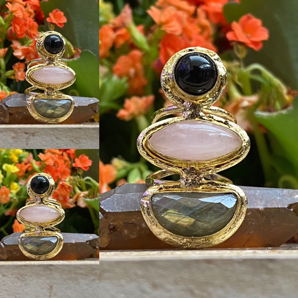 BRASS+ONYX+ROSE QUARTZ+LABRADORITE TRINITY RING