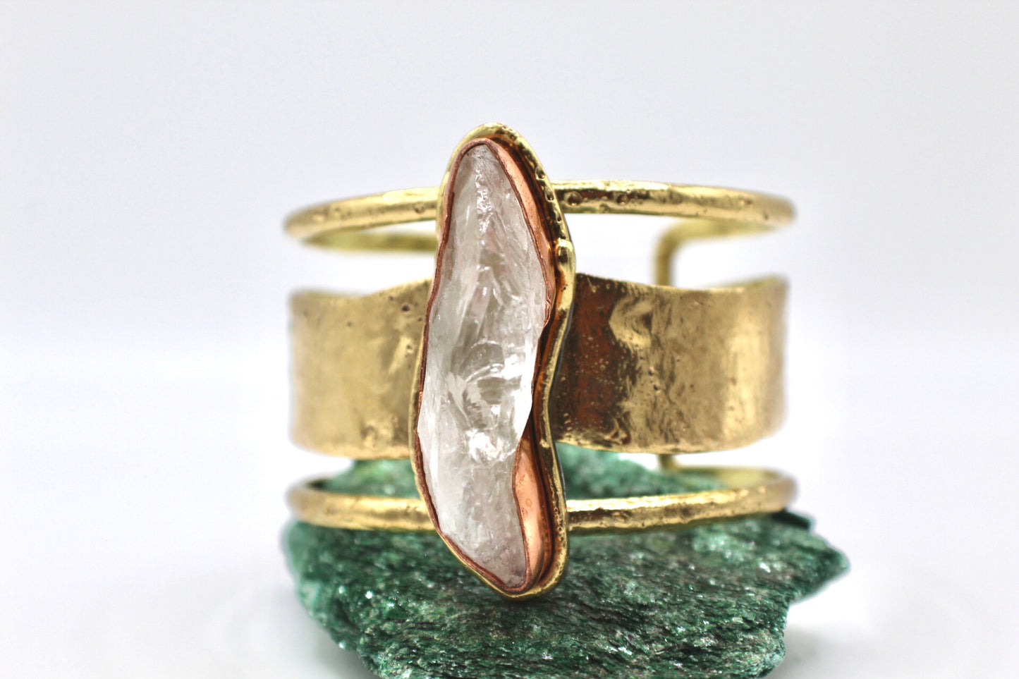 BRASS+CLEAR QUARTZ CUFF BRACELET