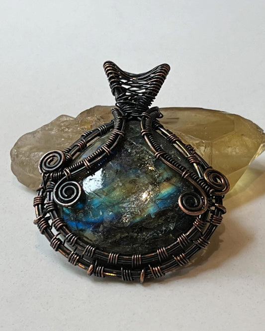 COPPER+LABRADORITE PENDANT