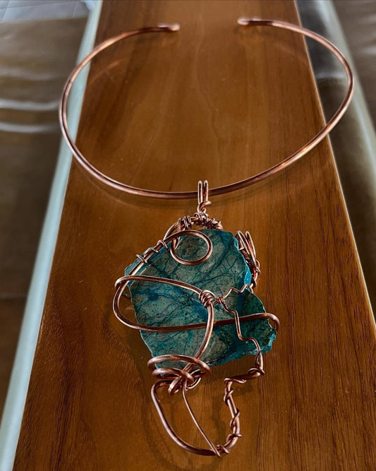 CHRYSOCOLLA NECKLACE IN COPPER