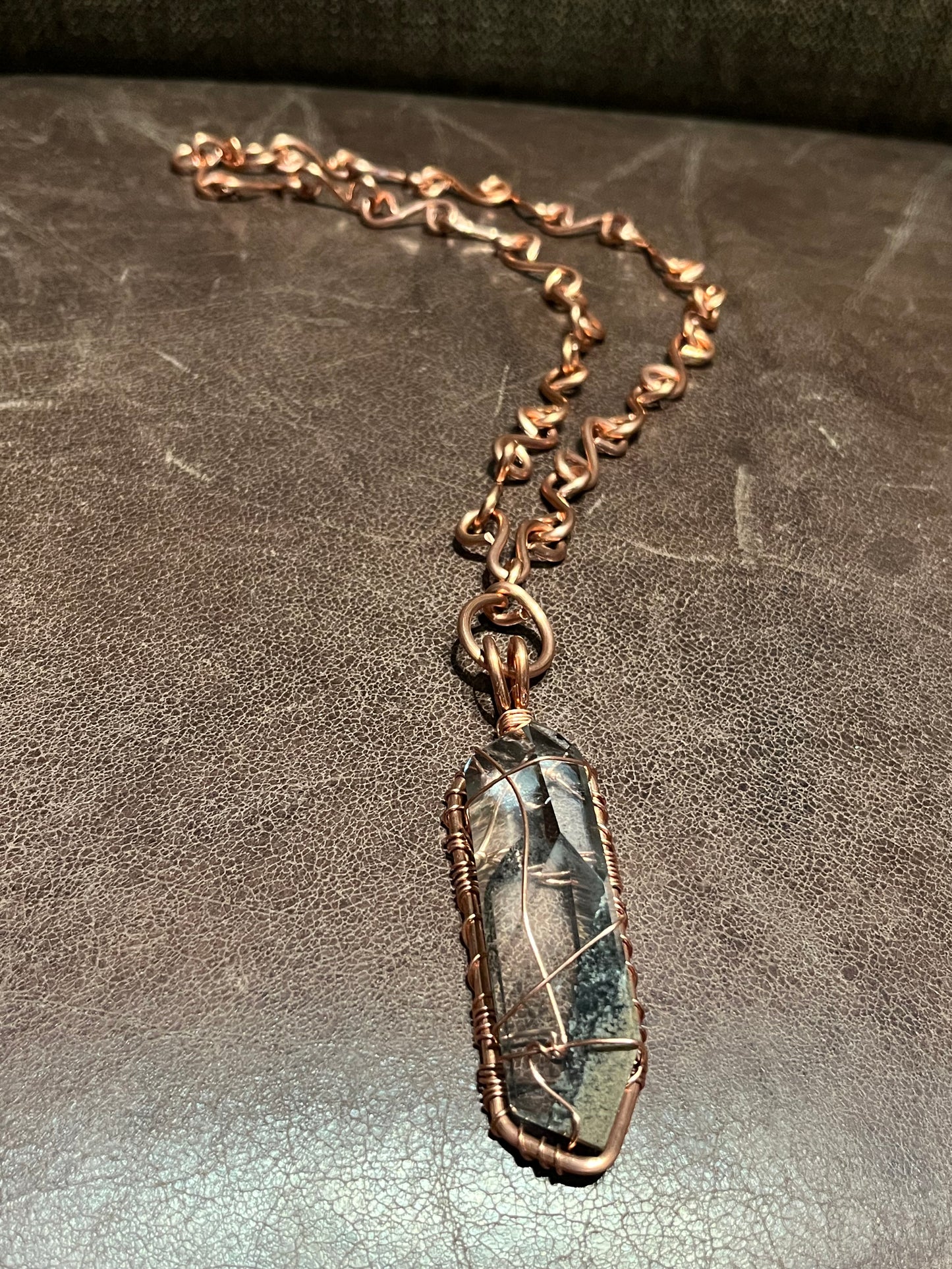 SUPER CLEAR BRAZILIAN QUARTZ S-LINK NECKLACE IN COPPER