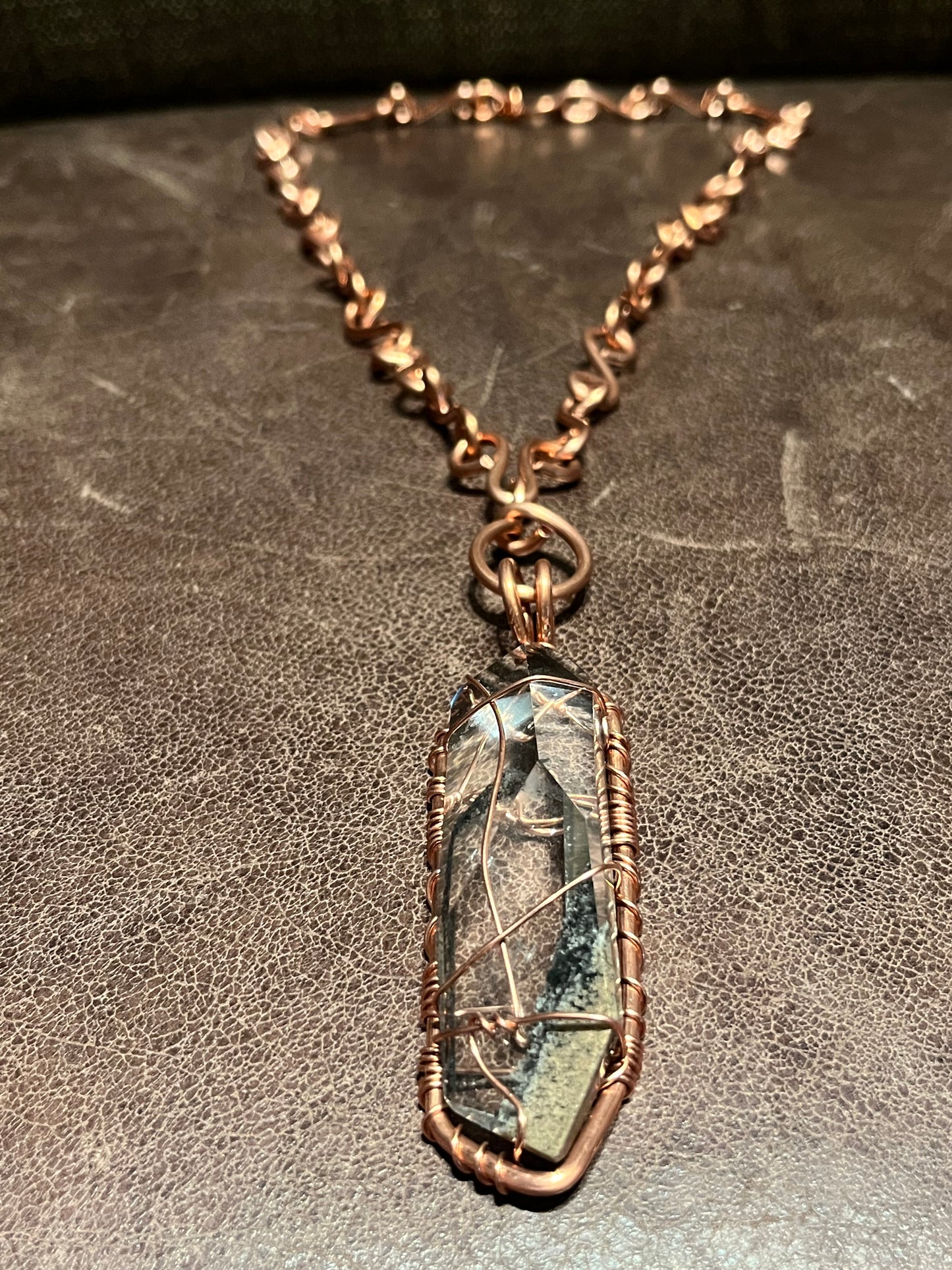 SUPER CLEAR BRAZILIAN QUARTZ S-LINK NECKLACE IN COPPER