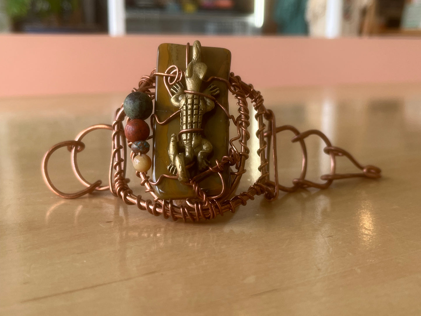BRONZE ALLIGATOR MULTI-STONE ARCLINK BRACELET IN COPPER