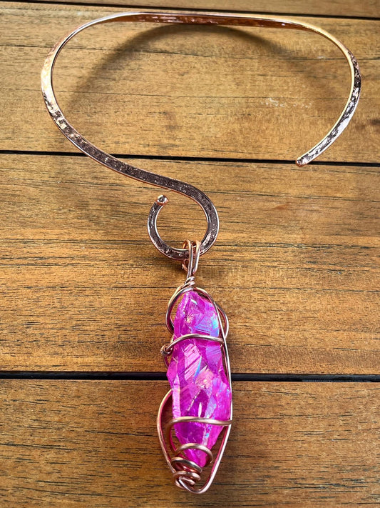 PINK MYSTIC QUARTZ S-WAVE NECKLACE IN COPPER