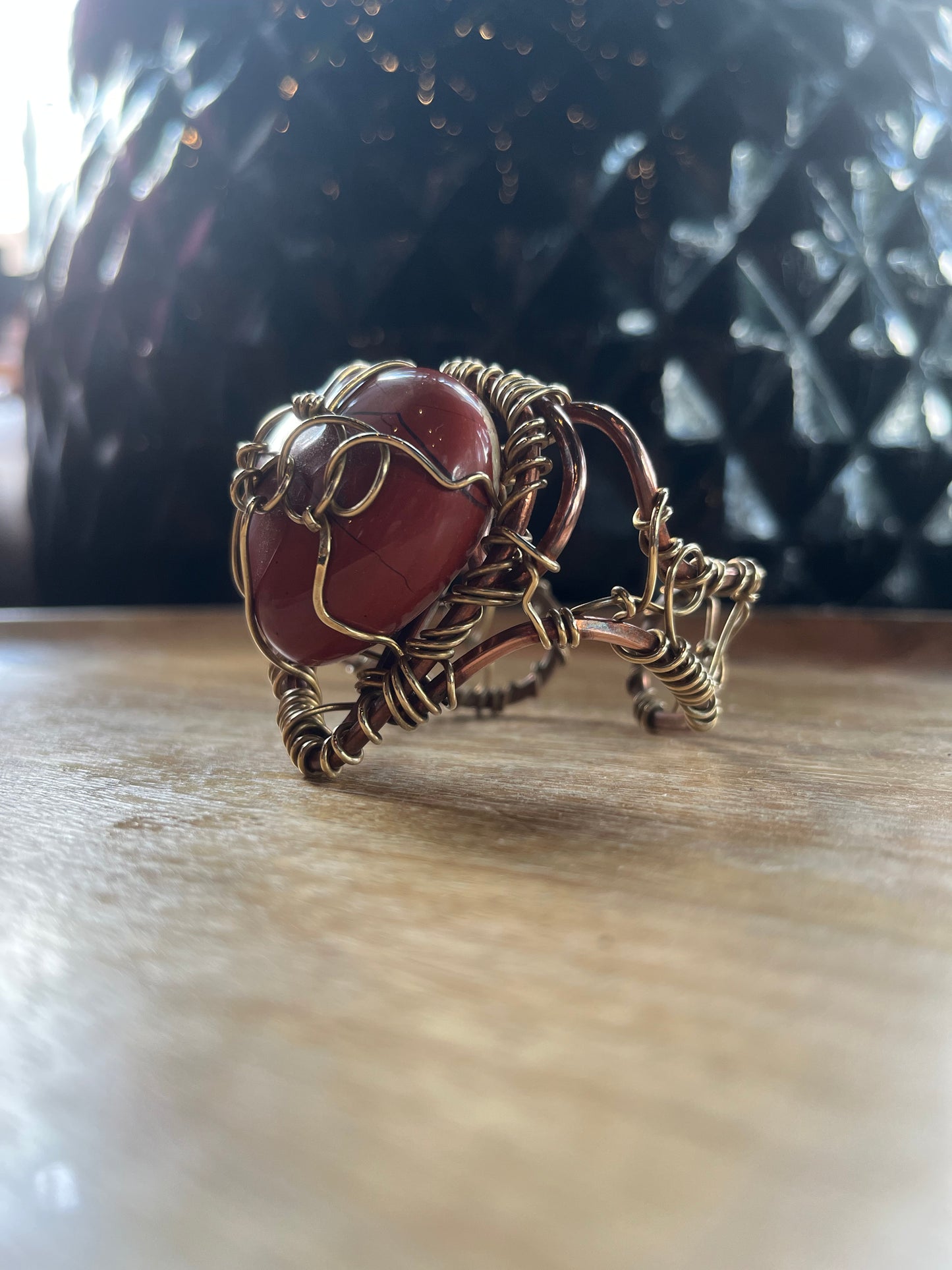 RED JASPER CUFF BRACELET IN BRONZE