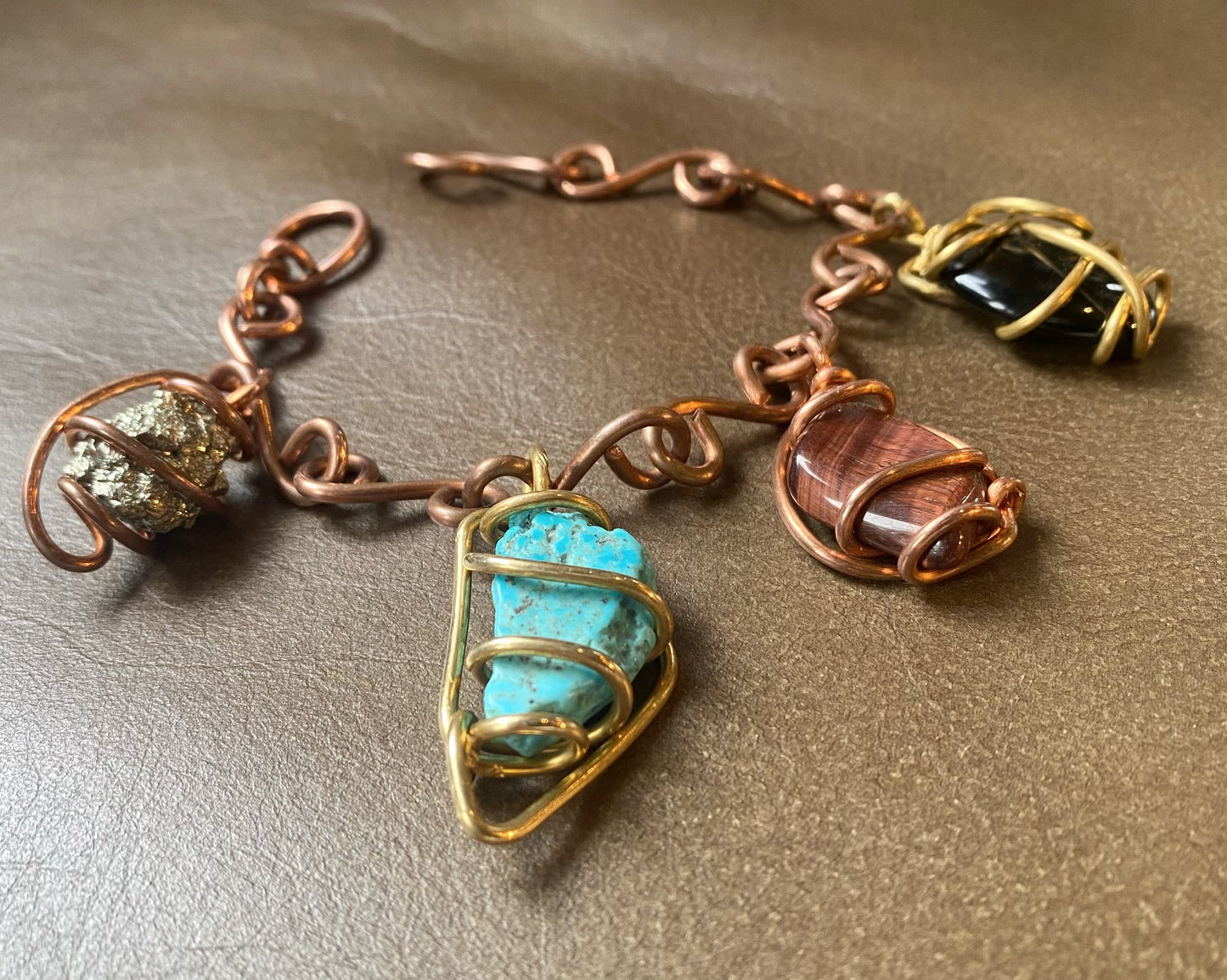BRONZE+COPPER•TURQUOISE•RED TIGERS EYE•ONYX•PYRITE CHARM BRACELET