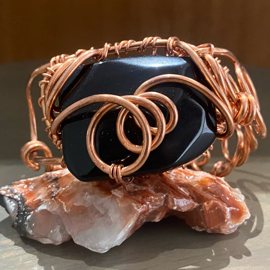 COPPER+ONYX ARC-LINK BRACELET