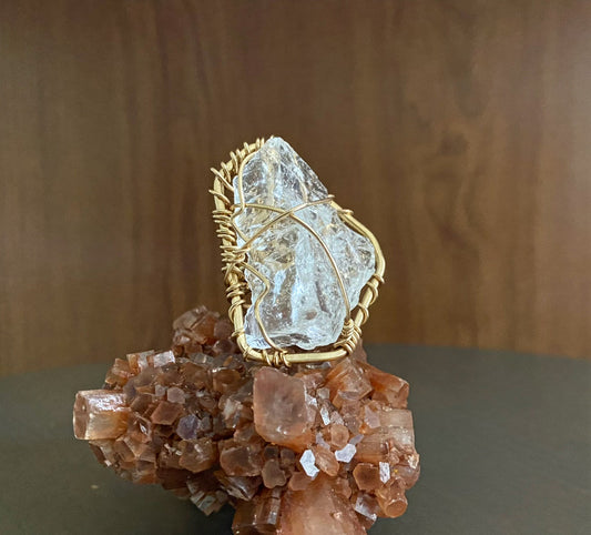 BRONZE+RAW CLEAR QUARTZ RING