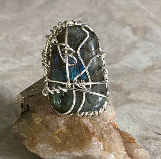 SILVER+LABRADORITE RING